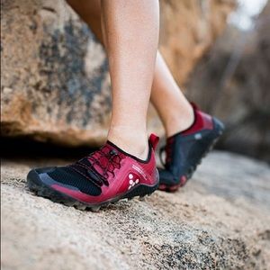 VIVOBAREFOOT women primus trail hiking running NWT